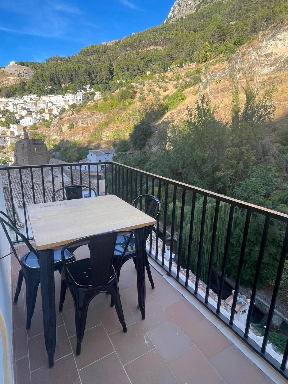 Apartamento En Cazorla Con Vistas Espectaculares Exterior photo